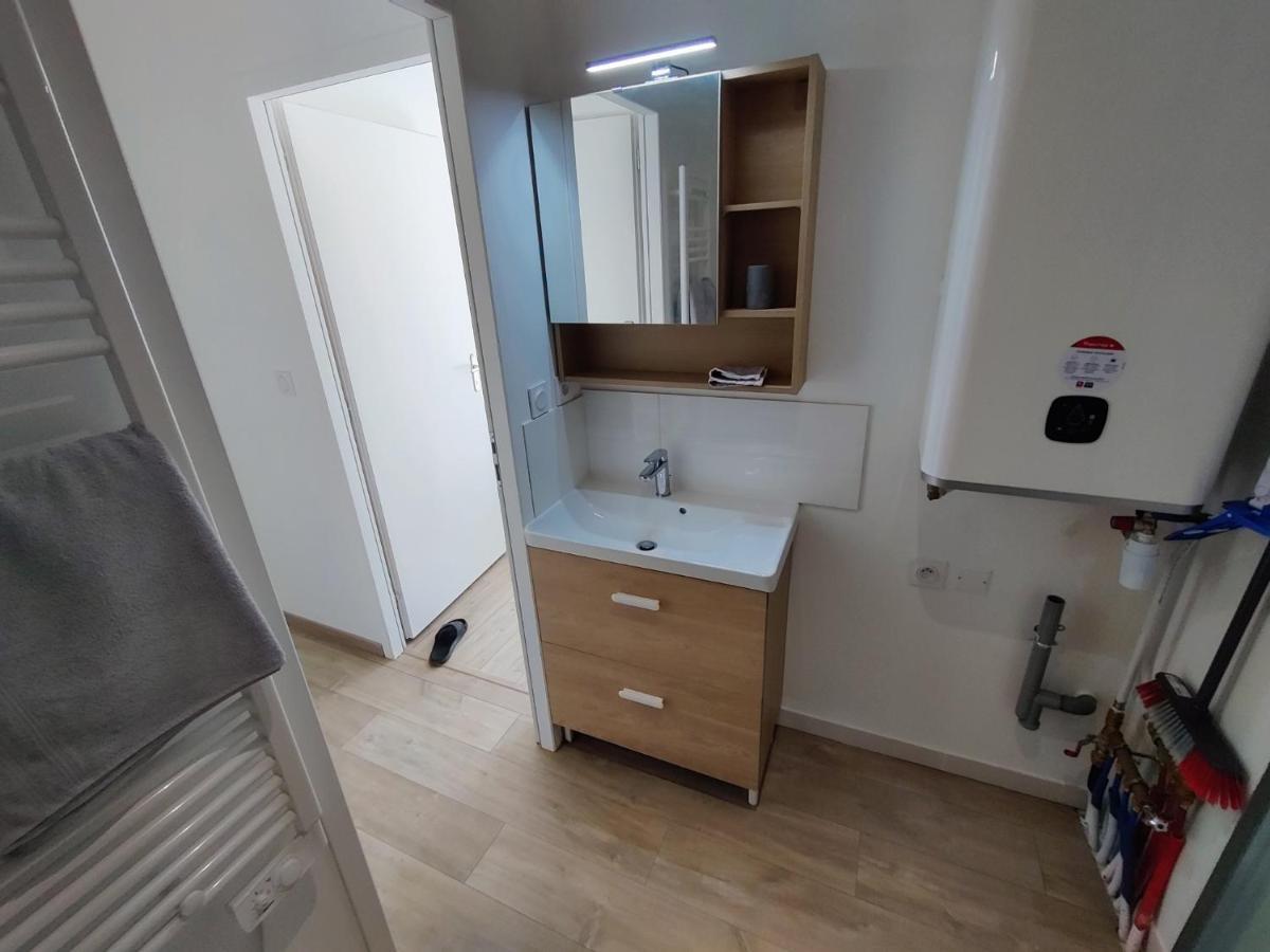 Appartement T3 Plume Hyper Centre D'Ernée Exteriör bild