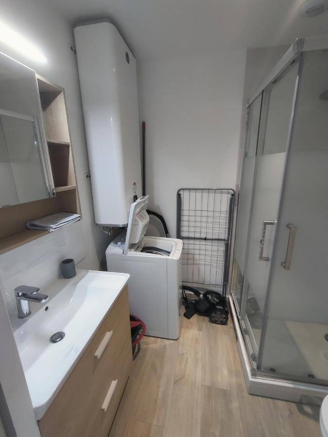 Appartement T3 Plume Hyper Centre D'Ernée Exteriör bild